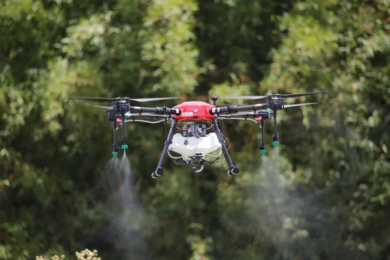 Como fazer a calibração do sensor de altitude do seu drone agrícola