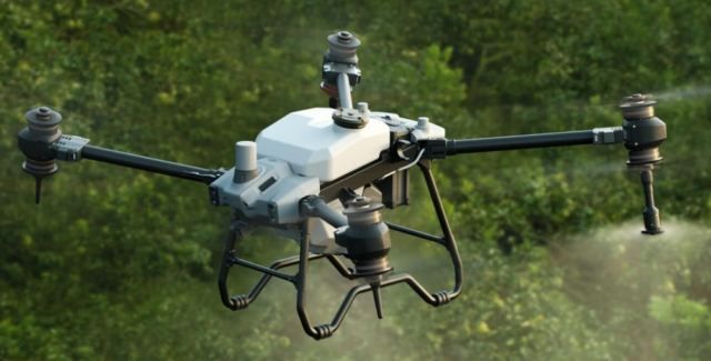 Como realizar a manutenção do sistema de comunicação do seu drone agrícola - Droniuns